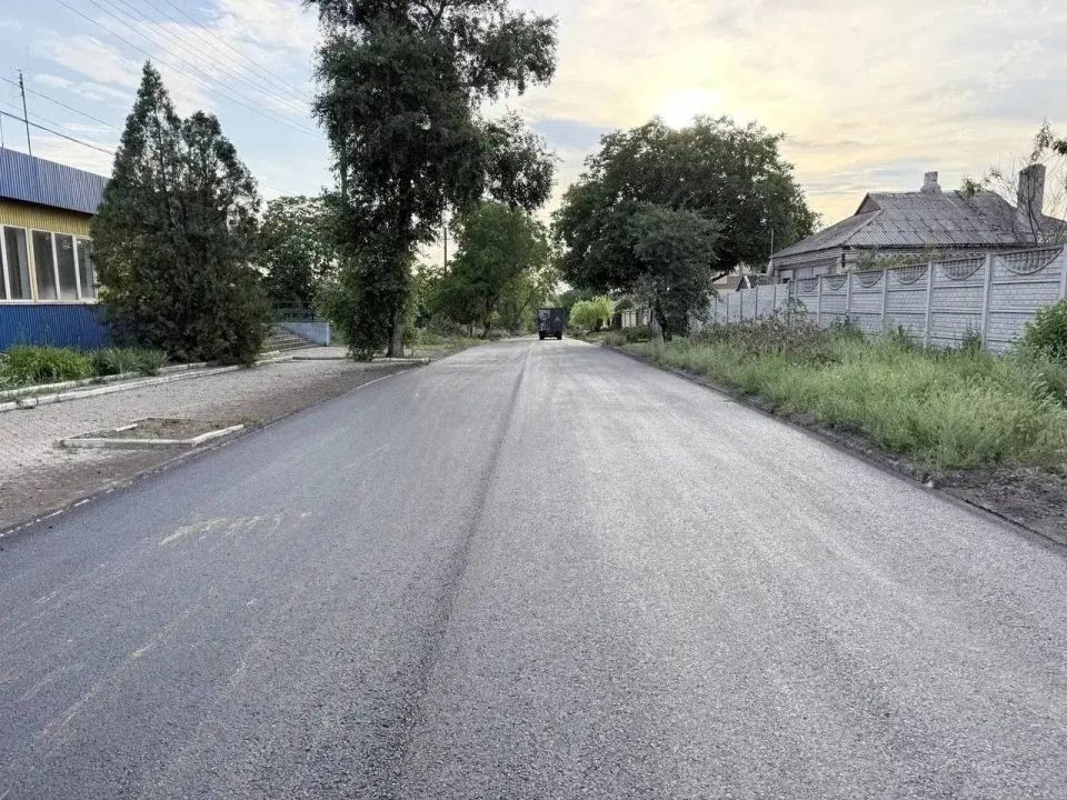 Нижегородские подрядчики обновили еще одну дорогу в пгт Мангуш