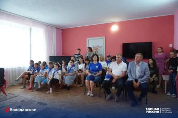 В ГБДОУ «Боевской детский сад «Солнышко» Володарского муниципального округа состоялось торжественное мероприятие «Наша Родина – Россия», посвящённое Году единства народов России
