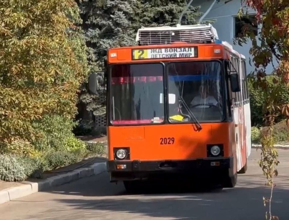 В Макеевке продлили работу троллейбусных маршрутов: пока на два дня в неделю и в тестовом режиме