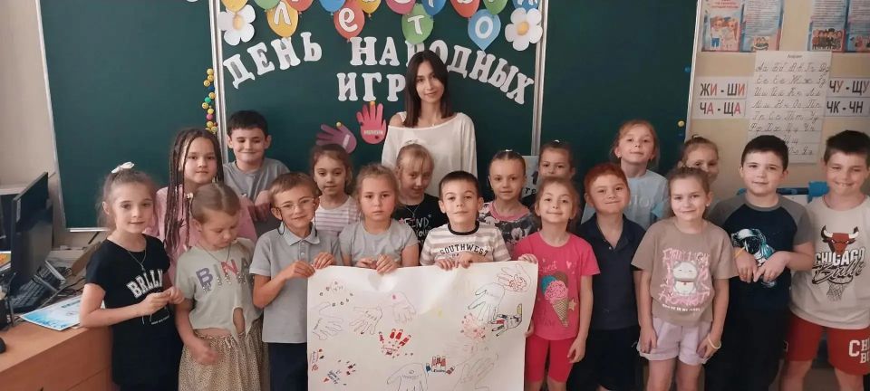 «День национальных игр и забав»: праздник единства и радости на площадке «Ромашка»