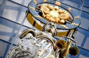ВС России напомнил о необходимости соблюдения требований при размещении рекламных конструкций