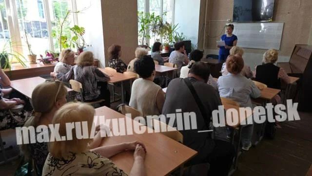 Сегодня в Детской музыкальной школе № 2 состоялся традиционный час памяти «41-й завещано помнить»