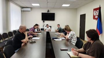 Сегодня, 19 июня, состоялось заседание комиссии по установлению причиненного ущерба жилым помещениям в результате боевых действий на территории Волновахского муниципального округа