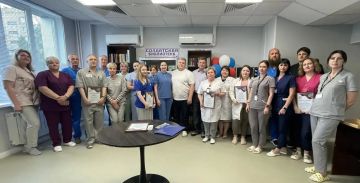 Юрий Покинтелица поздравил сотрудников Донецкого протезно-ортопедического центра с Днем медицинского работника