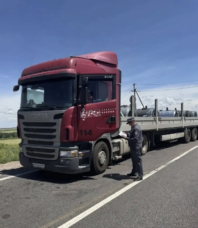 Сотрудники Ространснадзора продолжают проведение контрольных мероприятий в рамках постоянных рейдов