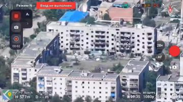 Российские флаги в Красном Лимана