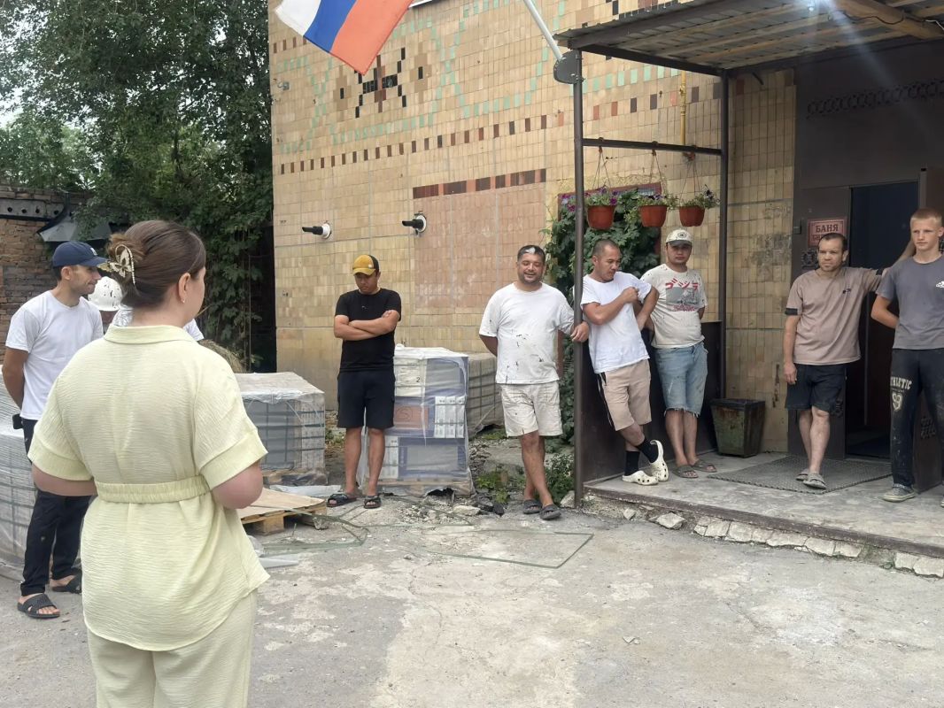 В Старобешевском округе прошла важная встреча с трудящимися мигрантами!