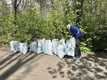 От пластика до покрышек: Как в ДНР спасают водоемы от мусора