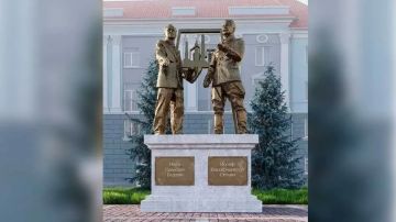 В Череповце 19 июля официально откроют памятник товарищу Сталину и наркому Бардину