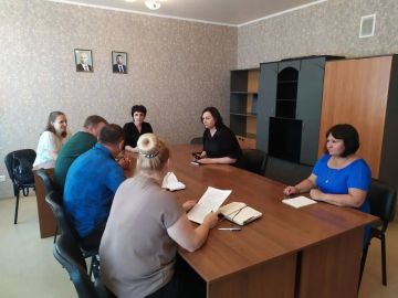 1 июля в администрации городского округа Торез под председательством Серебрянской Елены Владимировны состоялось второе заседание Общественного совета муниципального образования городской округ Торез Донецкой Народной...