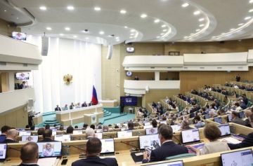 Наталья Никонорова: Одобрен закон, направленный на усиление социальных гарантий сотрудников Следственного комитета РФ и членов их семей