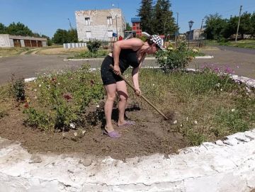 Наталья Великодная: Продолжаем выполнять поручение Главы ДНР Дениса Пушилина по благоустройству территории