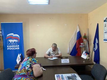 Провел традиционный личный прием жителей на площадке общественной приемной «Единой России» в Ясиноватой