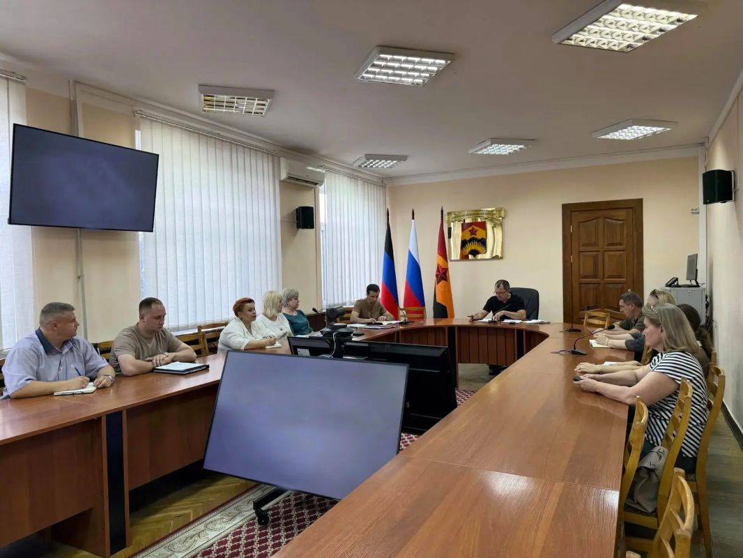 В Шахтерском округе начал работу Совет по вопросам межнациональных и межконфессиональных отношений