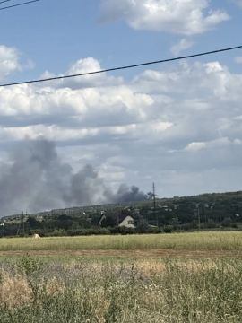 Читатели сообщают, что дым сегодня в районе Старобешево - это горела свалка