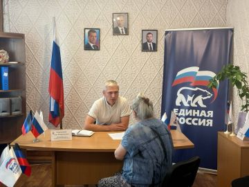 Сегодня, 06 июля, в рамках проекта «Управдом» Единой России и по инициативе старшего по дому на приём обратились жительница многоквартирного дома №13 на ул.Короленко с вопросом о течи кровли и жители многоквартирного дома...