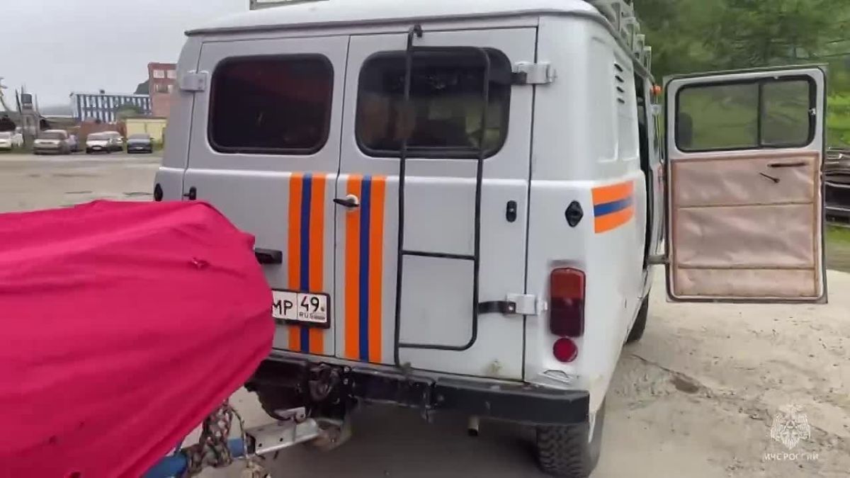 Новости к этому часу:. Продажу бензина в канистры разрешили в Омской области в рамках установленных лимитов, сообщил губернатор Виталий Хоценко