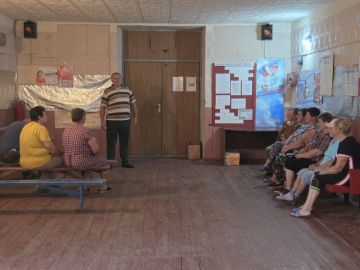 Начальник Тельмановского территориального отдела провел встречу с жителями села Запорожцы
