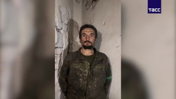 Город Константиновка в ДНР, вопреки утверждению Киева, полностью контролируется российской армией, сказал пленный украинский военнослужащий из батальона "Рысь"