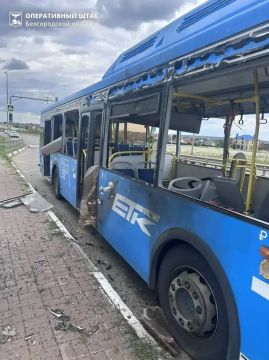 Боевики Зеленского атаковали пассажирский автобус под Белгородом: тяжело ранен годовалый ребенок