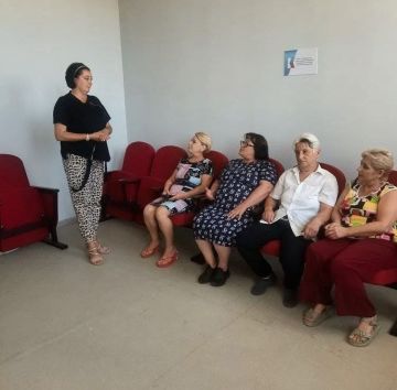 Представитель Общественного совета Тельмановского муниципального округа провела рабочую встречу с трудовым коллективом Гранитненского сельского дома культуры в селе Гранитное