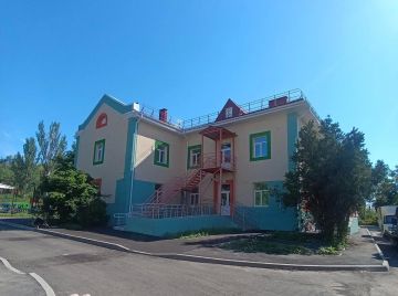Подмосковные специалисты завершают восстановление яслей-сада в Приморском районе