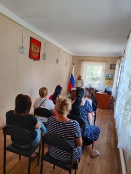 В селе Успенка состоялась встреча начальника Успенского территориального отдела Шпорта Сергея с местными жителями