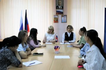 О видах социальных контрактов узнали 6 предпринимателей Дебальцево