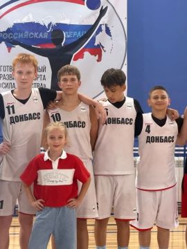 Победный результат баскетболистов из Докучаевска