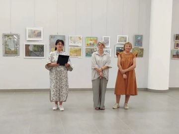 В Мариуполе открылась новая художественная выставка