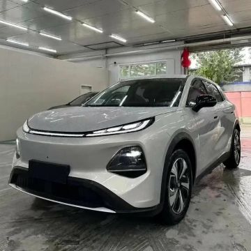 1 750 �.p. Changan Qiyuan Nevo Q05, 2025