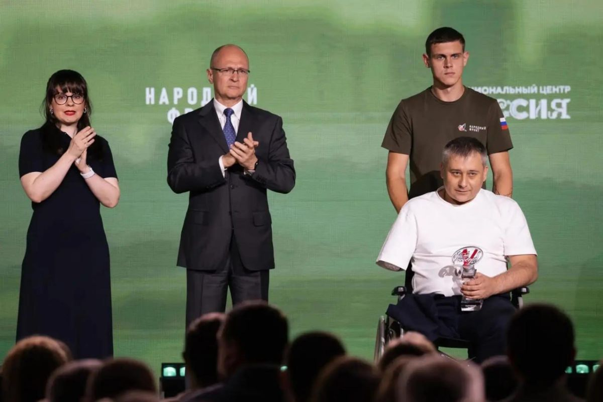 Два врача из ДНР получили премии Народного фронта