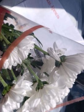 В Снежном чествовали долгожителя