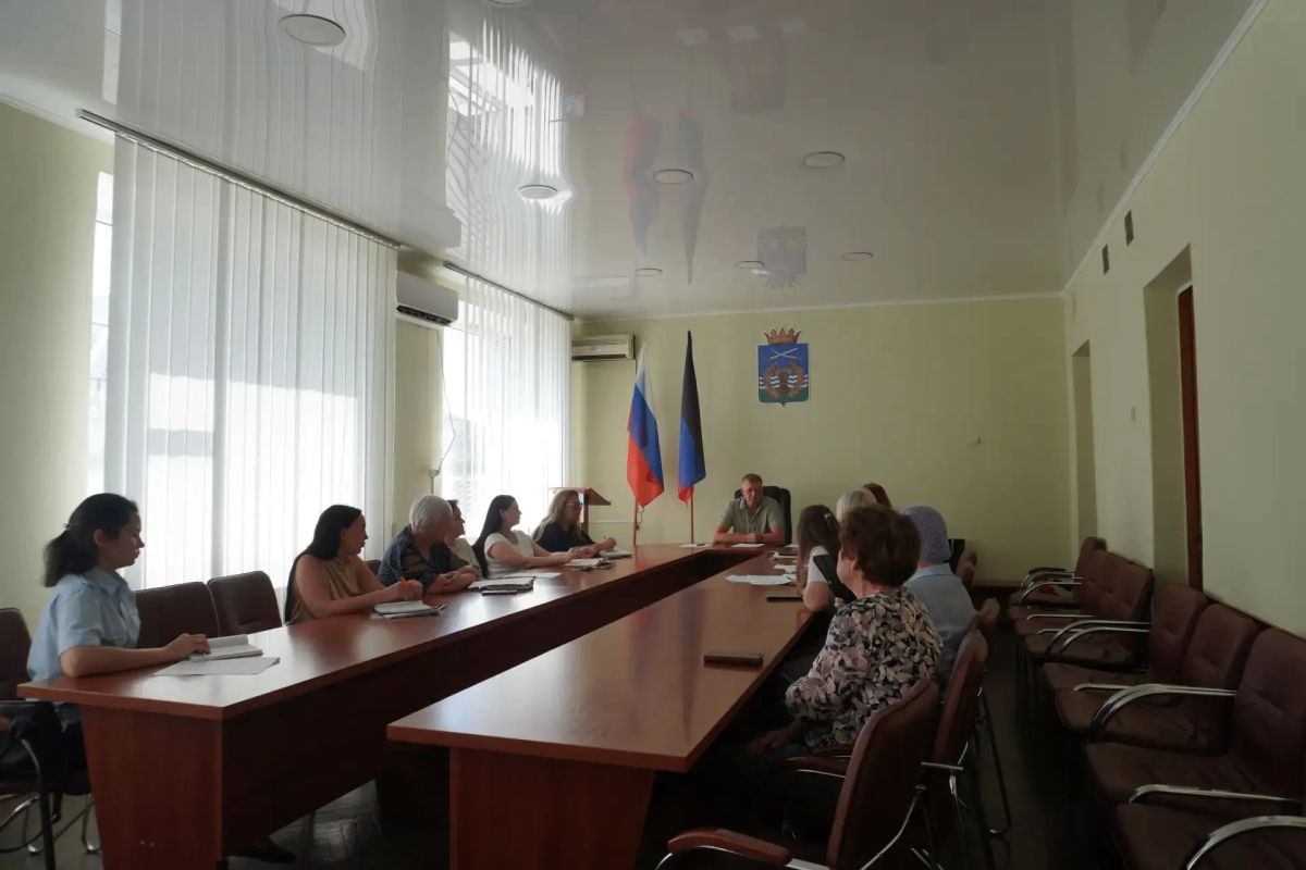 Во исполнение поручения Главы Донецкой Народной Республики Дениса Владимировича Пушилина на территории Володарского муниципального округа создана межведомственная комиссия по координации оказания социальной поддержки и...