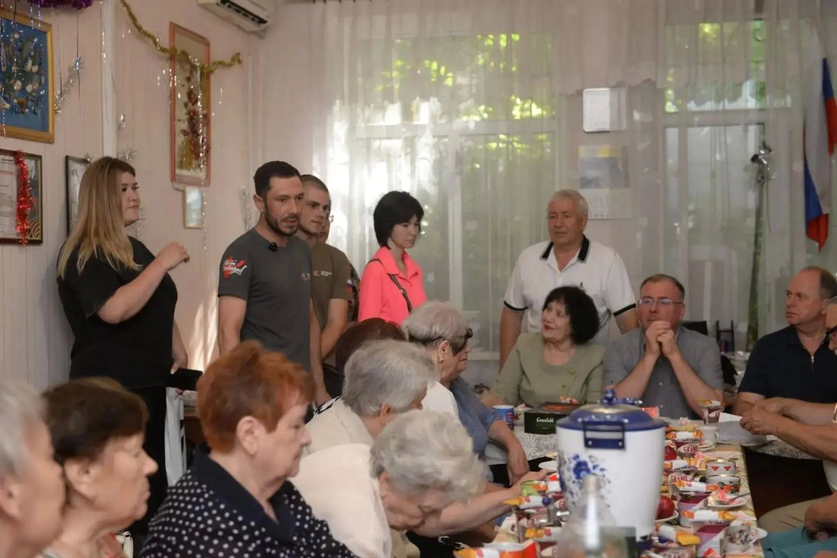 Совесть и опора завода: в Енакиево чествовали ветеранов металлургии