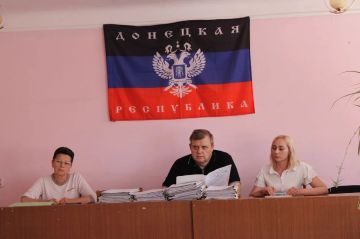 Состоялось заседание комиссии по установлению мер социальной поддержки на территории муниципального образования городского округа Горловка Донецкой Народной Республики