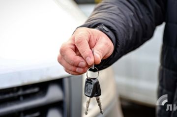 Восемь учреждений культуры ЛНР получили автобусы для выездов в отдаленные районы