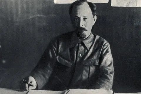 Ровно 100 лет назад, 20 июля 1926 года перестало биться сердце Феликса Эдмундовича Дзержинского - настоящего революционера-созидателя