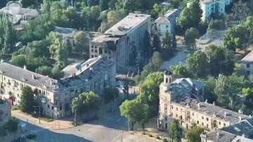 Так сейчас выглядит Дружковка — следующий после Константиновки город на пути армии России к Славянску и Краматорску, видео из местных Telegram-каналов