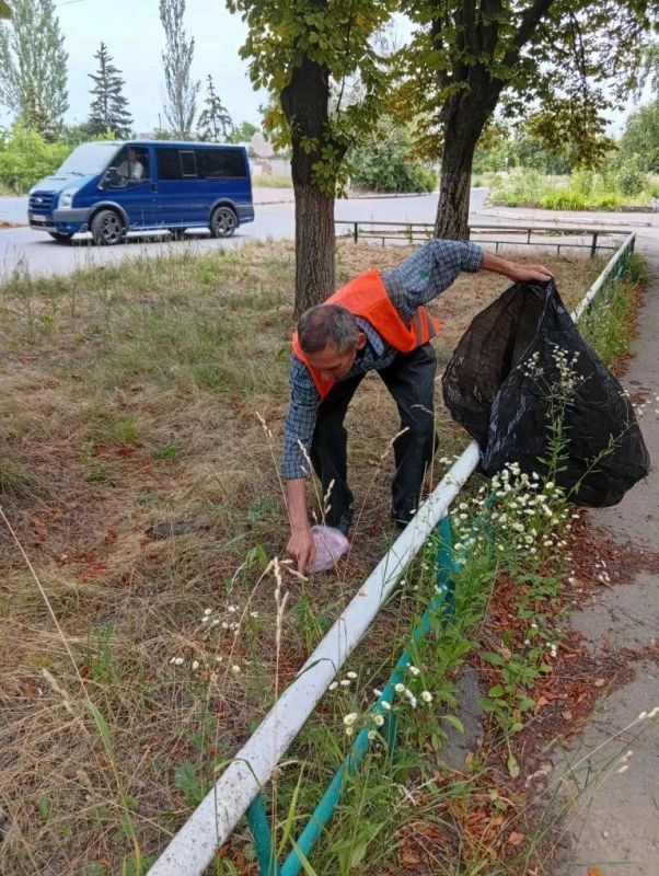 В Светлодарске выполнены плановые работы по содержанию и ремонту многоквартирных домов