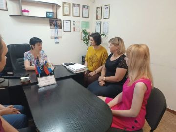 Заместитель Главы Администрации Тельмановского округа встретилась с трудовым коллективом местного филиала Государственного казённого учреждения "Служба занятости населения ДНР" в Тельмановском м.о