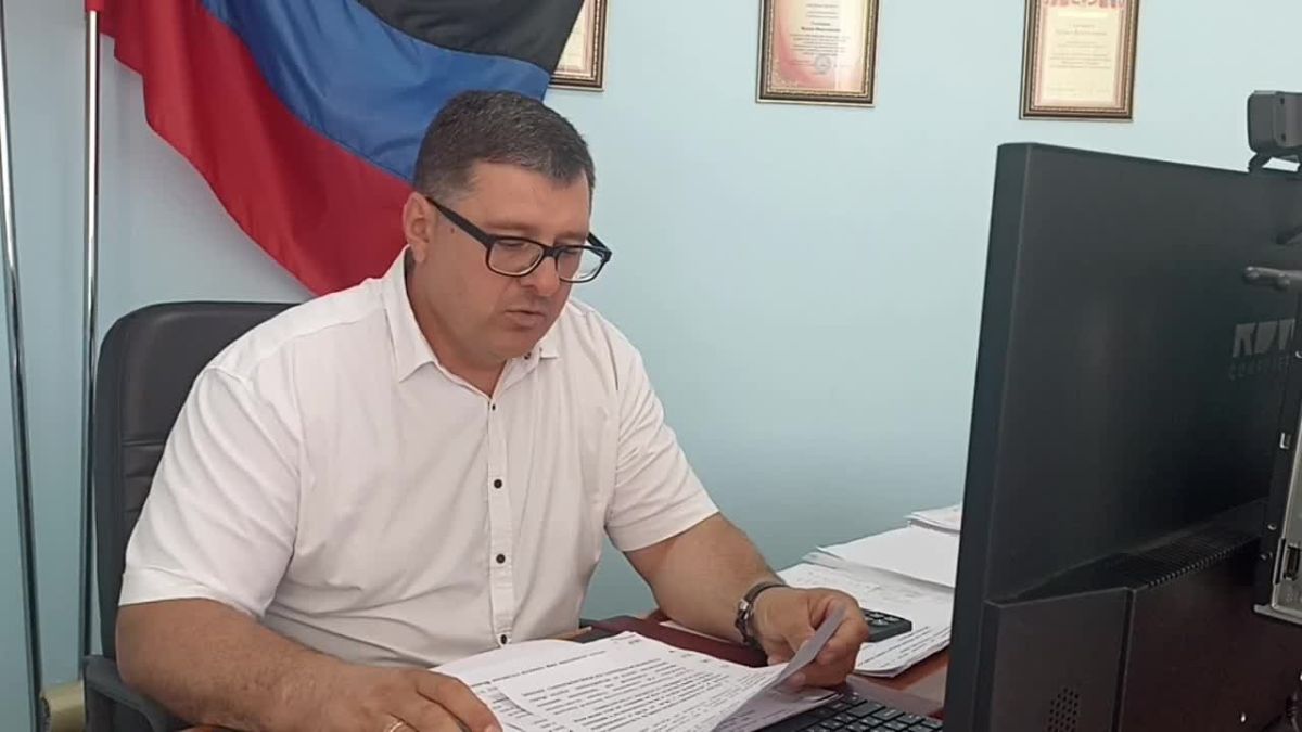 Василий Овчаров: Об обрезке деревьев в городе Новоазовске
