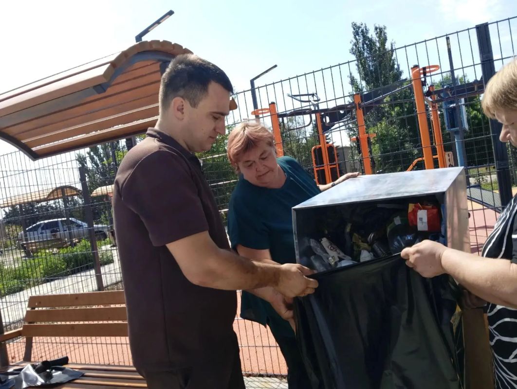 Наталья Великодная: Вместе мы — сила!. Сегодня в Тельмановском муниципальном округе прошел «Чистый четверг»
