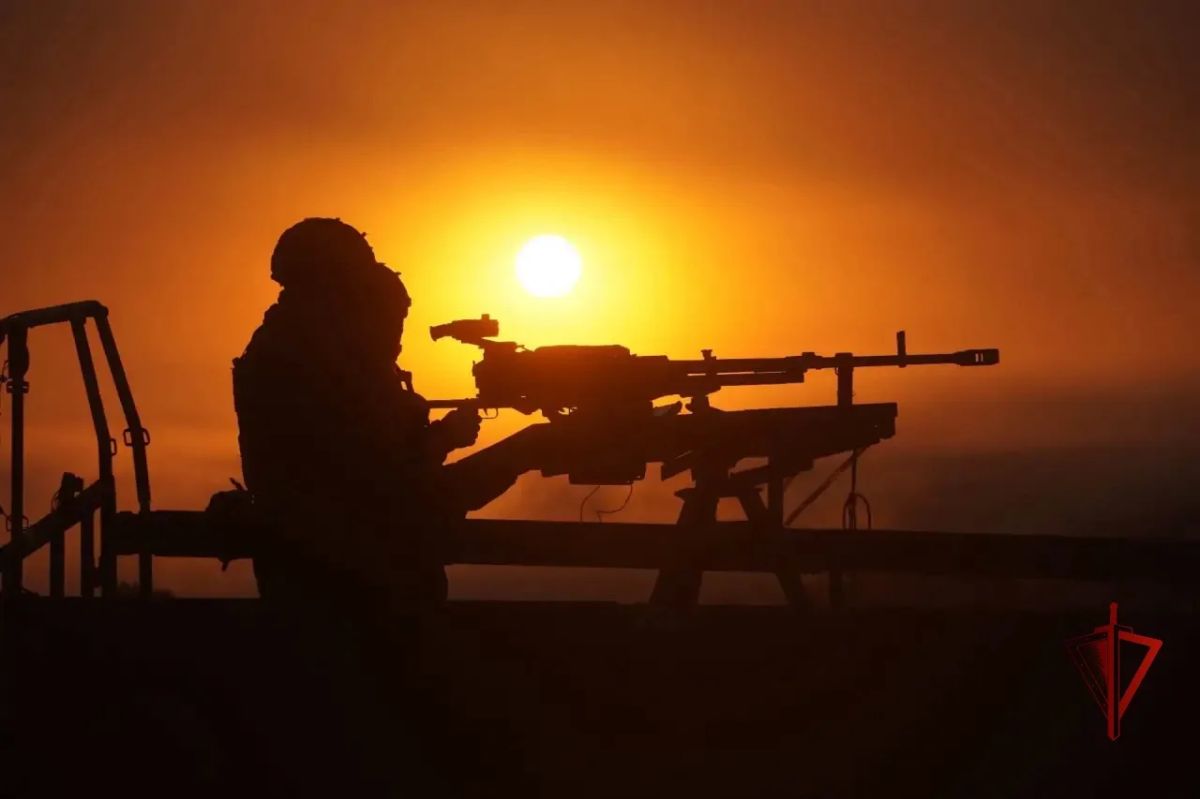 Росгвардейцы отразили атаку вражеских беспилотников на военный транспорт в ДНР