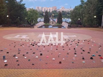В донецком парке Щербакова создали инсталляцию об убитых ВСУ детях Донбасса
