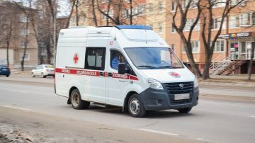 Три сотрудника скорой помощи и житель Горловки ДНР ранены из-за атаки дрона ВСУ