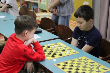 Нескучный выходной. В Главной библиотеке для детей состоялось праздничное мероприятие «Веселая карусель: День без скуки» в рамках социокультурной акции «Нескучный выходной»