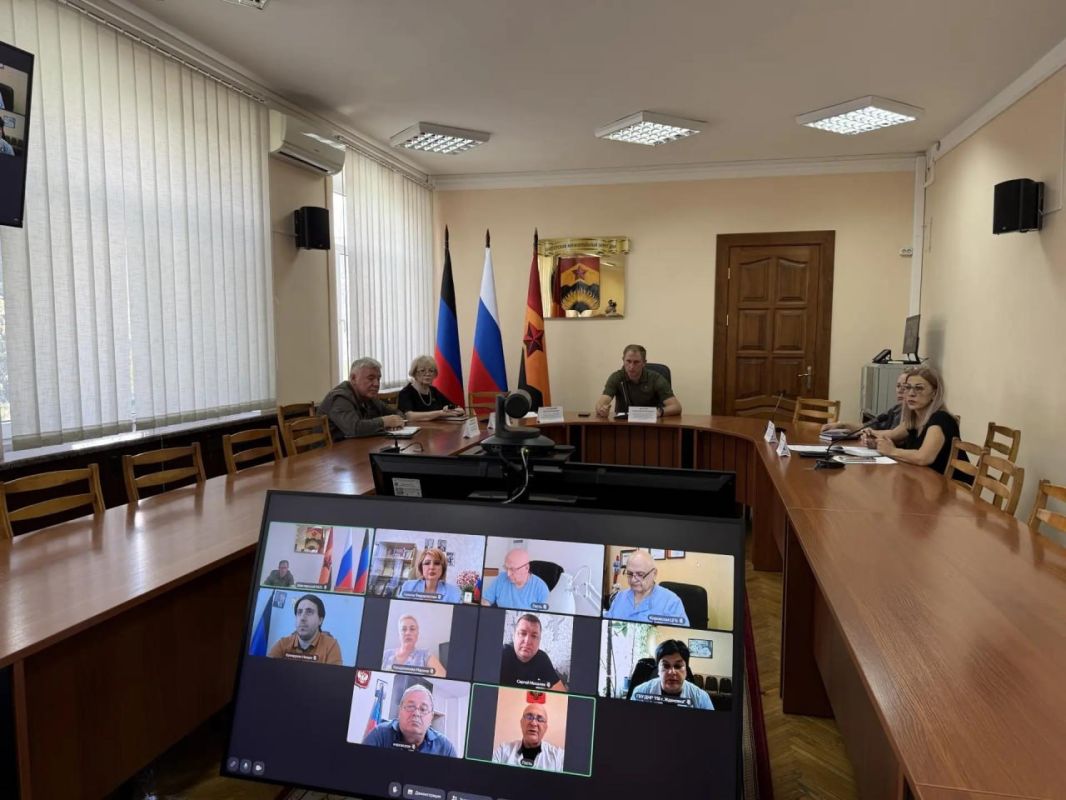 Александр Шатов: В Шахтерске провели заседание Штаба по вопросам охраны здоровья граждан