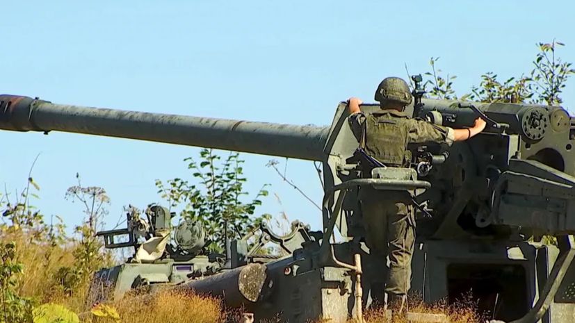 Артиллеристы уничтожили укрытия боевиков ВСУ в Краматорском районе
