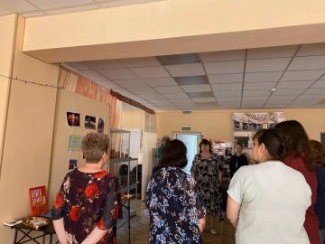 Ко Дню памяти детей — жертв войны в Донбассе в городском музее Ясиноватой прошло мемориальное мероприятие
